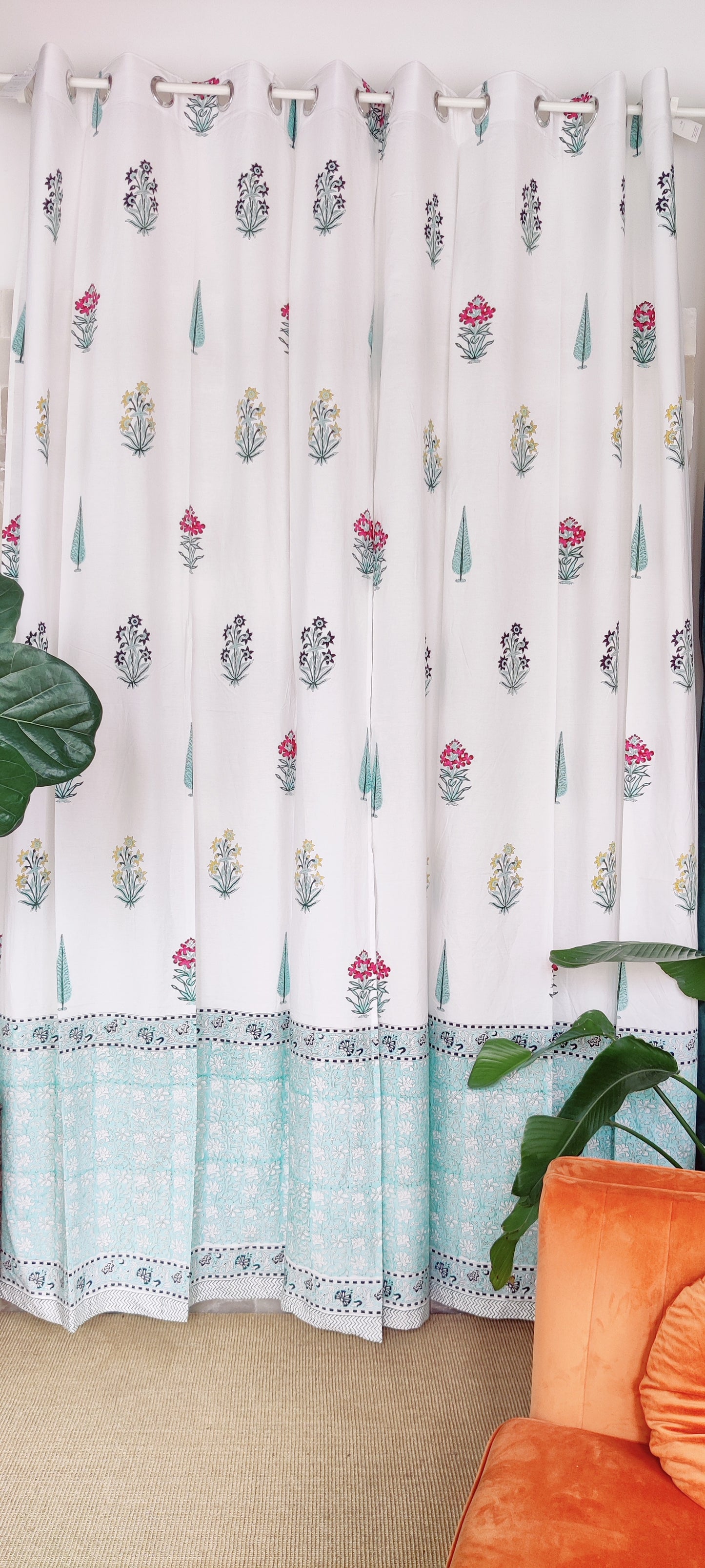 RIDEAUX EN COTON IMPRIMÉ À LA MAIN - BLANC ET VERT