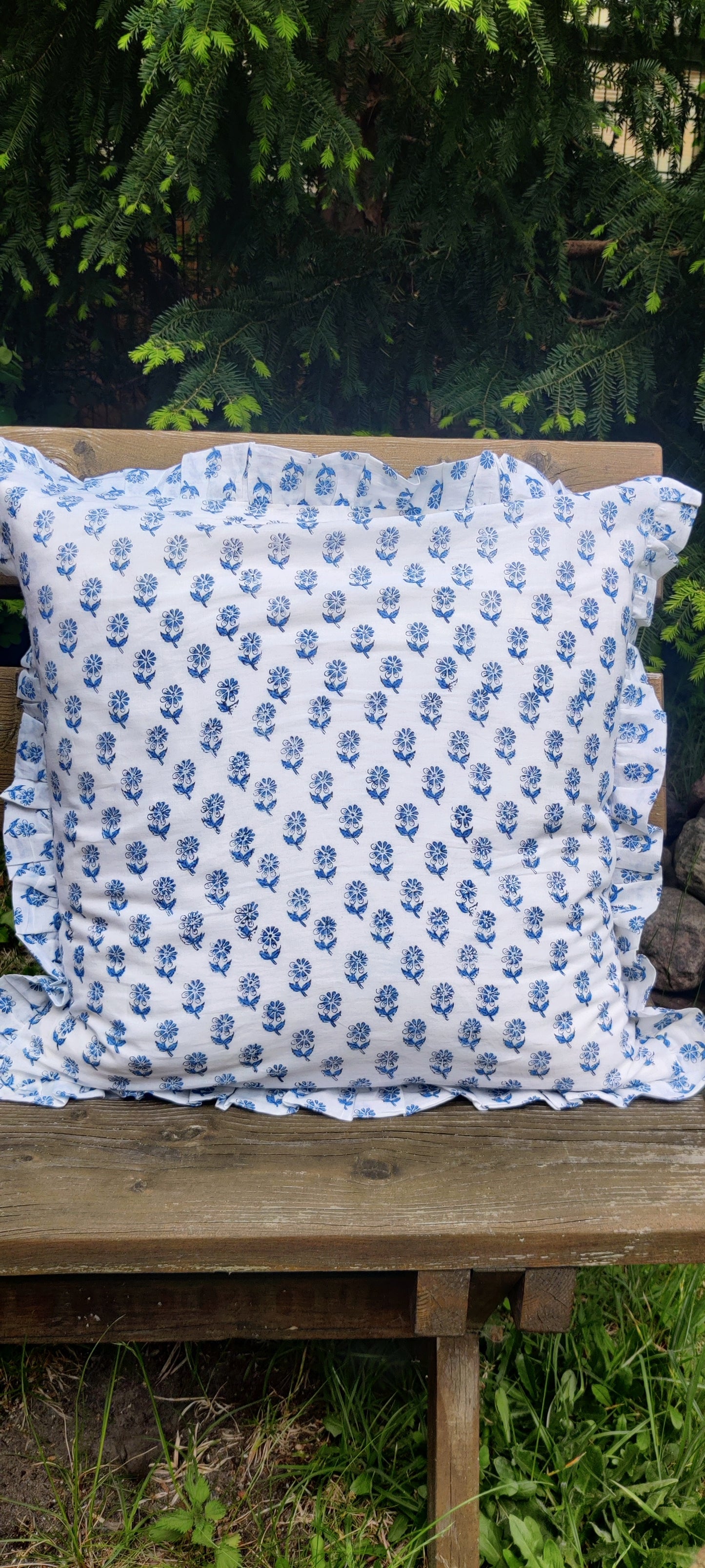 HAND BLOCK PRINTED FRILLED COTTON CUSHION COVER - FLORA BLUE