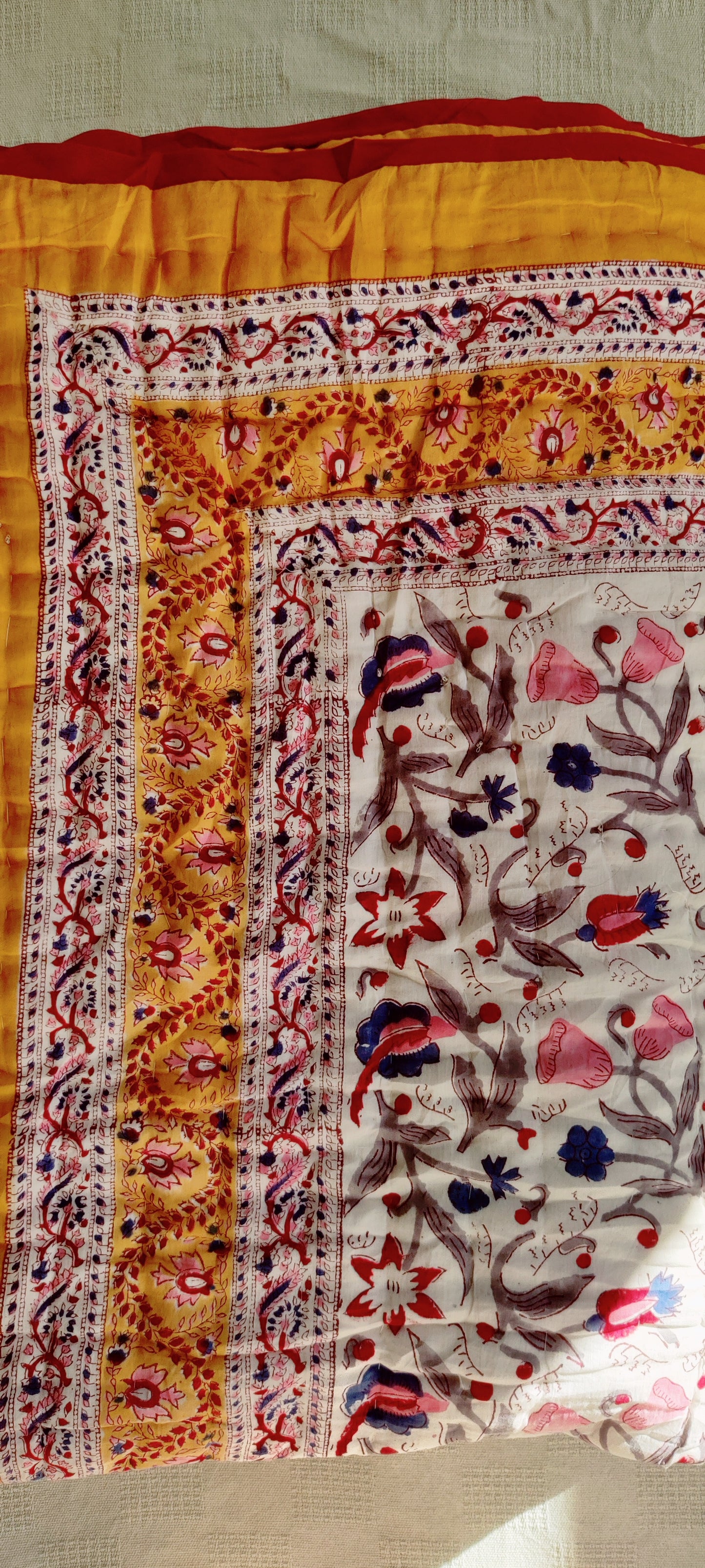 IMPRESSION À LA MAIN JAIPURI RAZAI/QUILT - JAUNE INDIEN