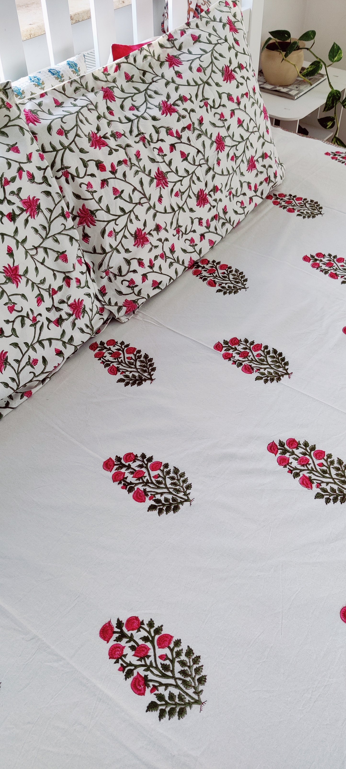 WHITE-SAGE-PINK COTTON HAND BLOCK PRINT FLAT SHEET