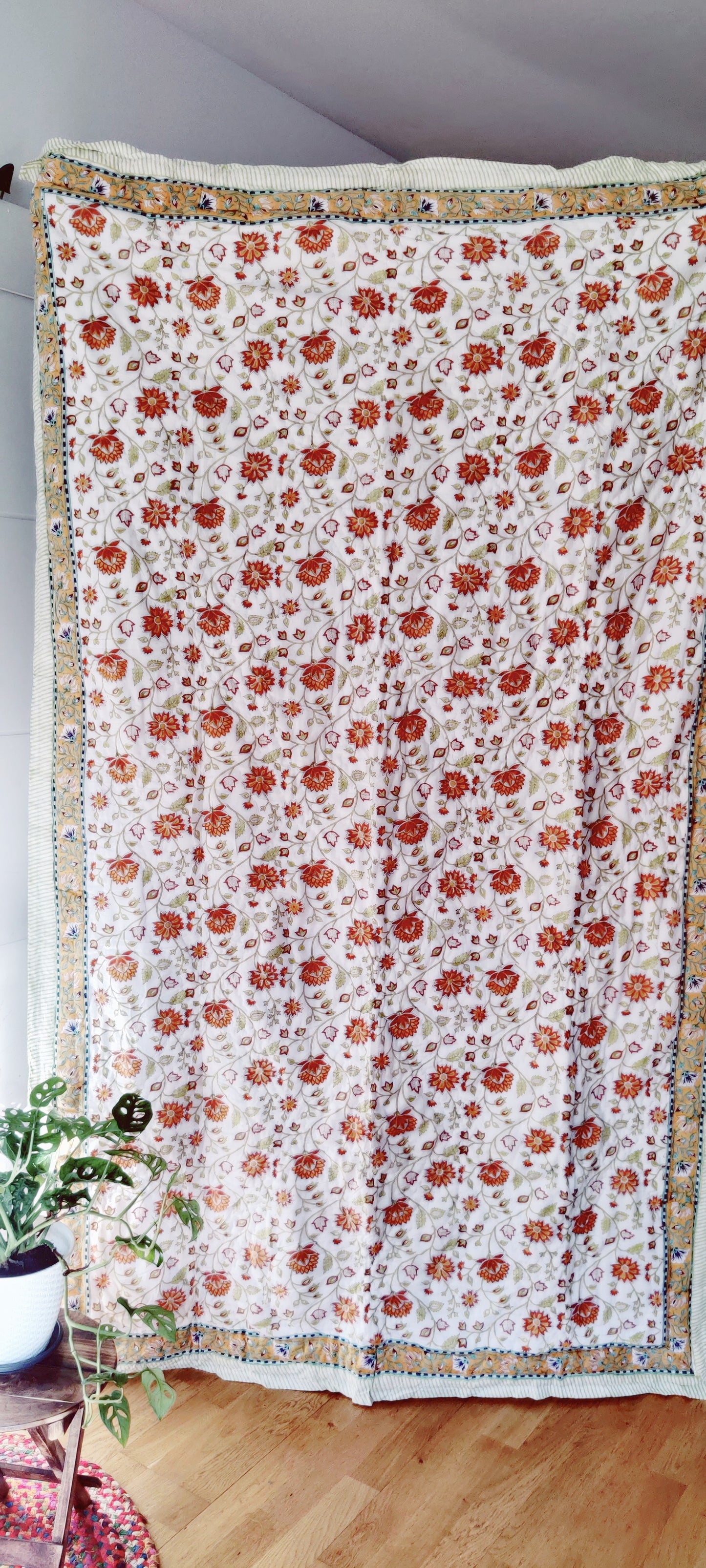 HAND BLOCK PRINTED JAIPURI RAZAI/ QUILT - FLORAL MEADOW