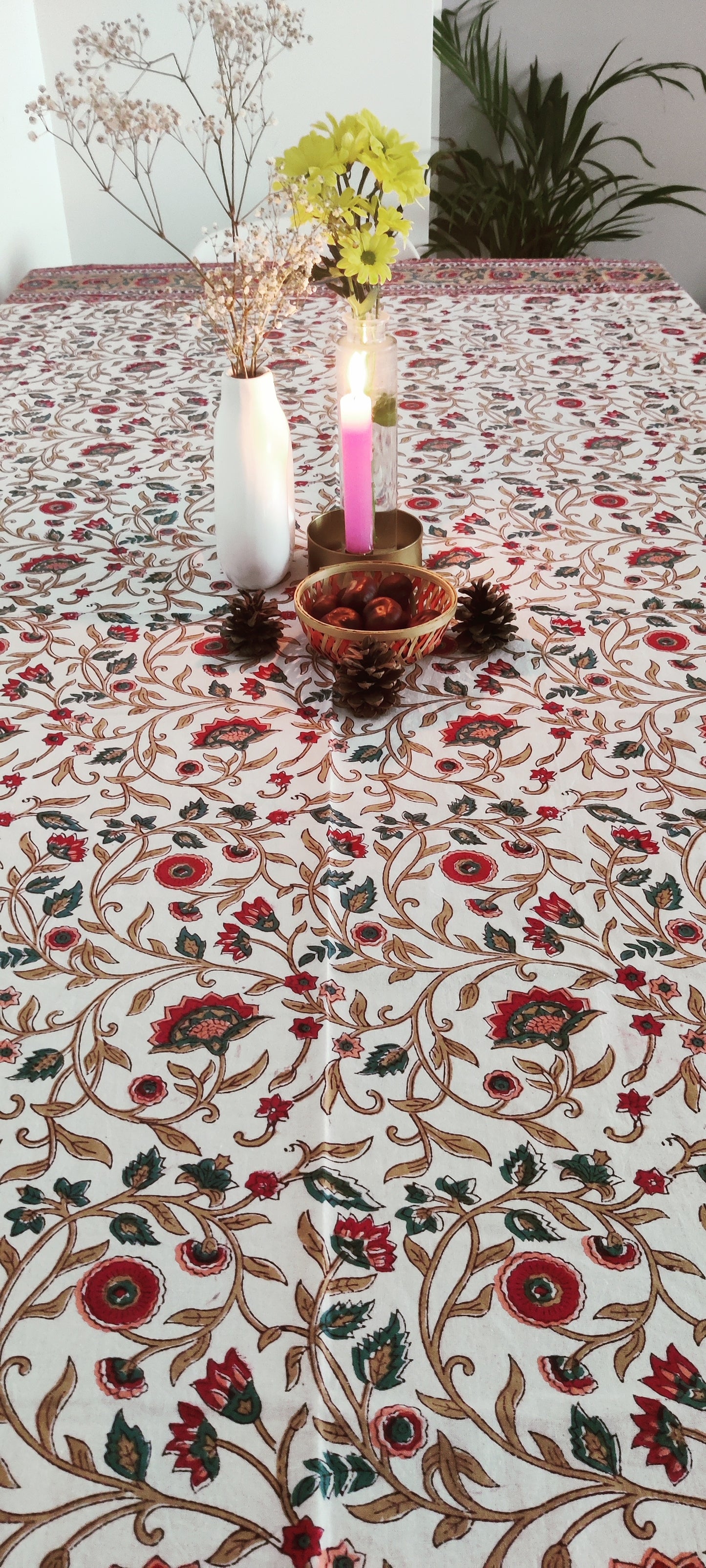 WHITE-RED COTTON HAND BLOCK PRINT TABLE COVER