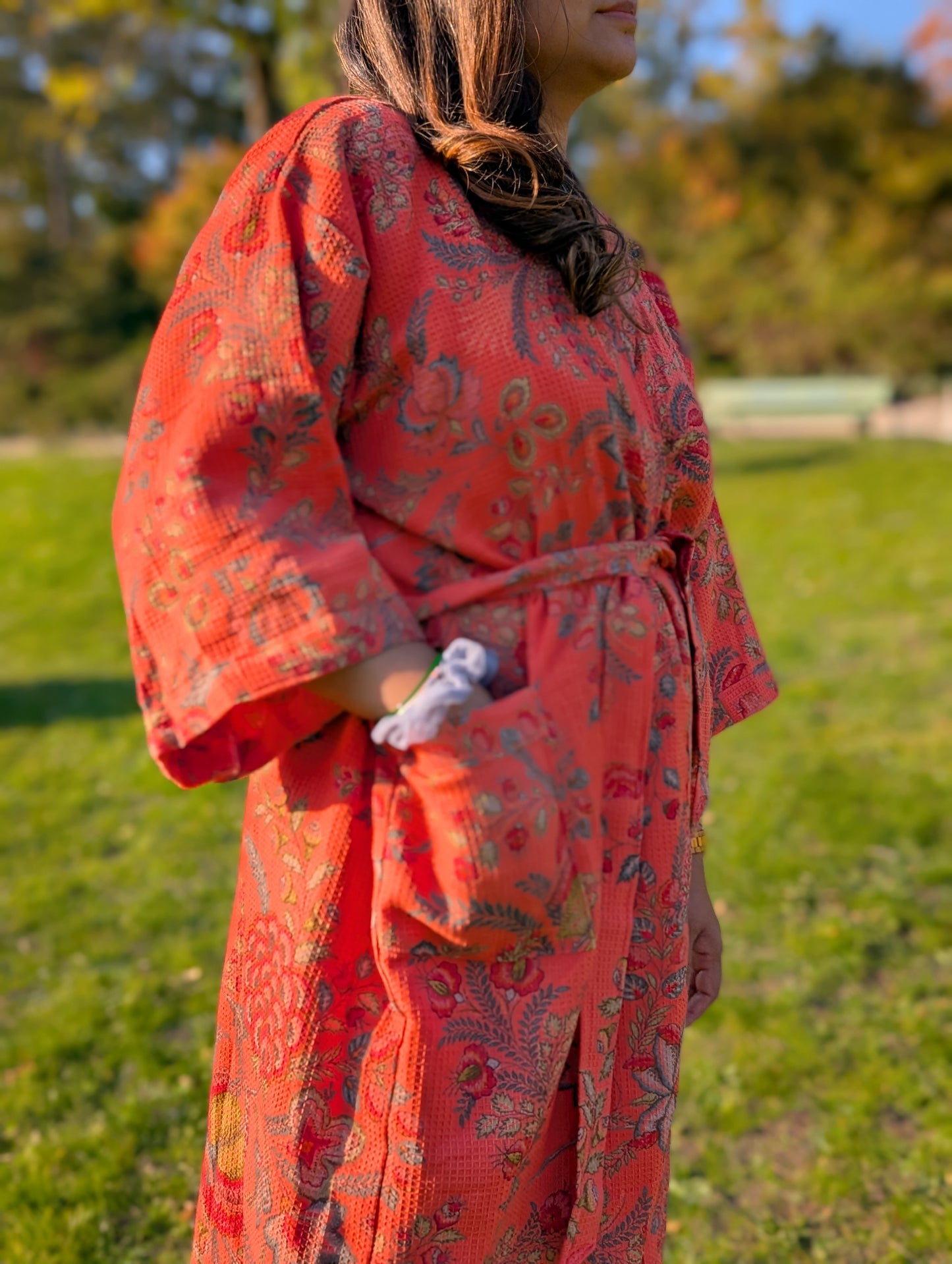 SCARLET WAFFLE COTTON BATHROBE